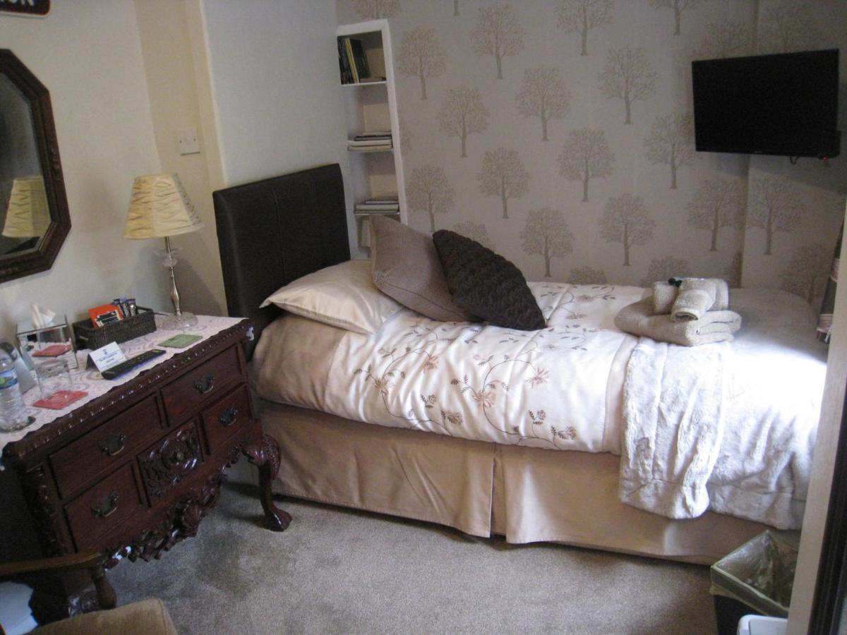 Rosebud Cottage Guest House Haworth Bagian luar foto