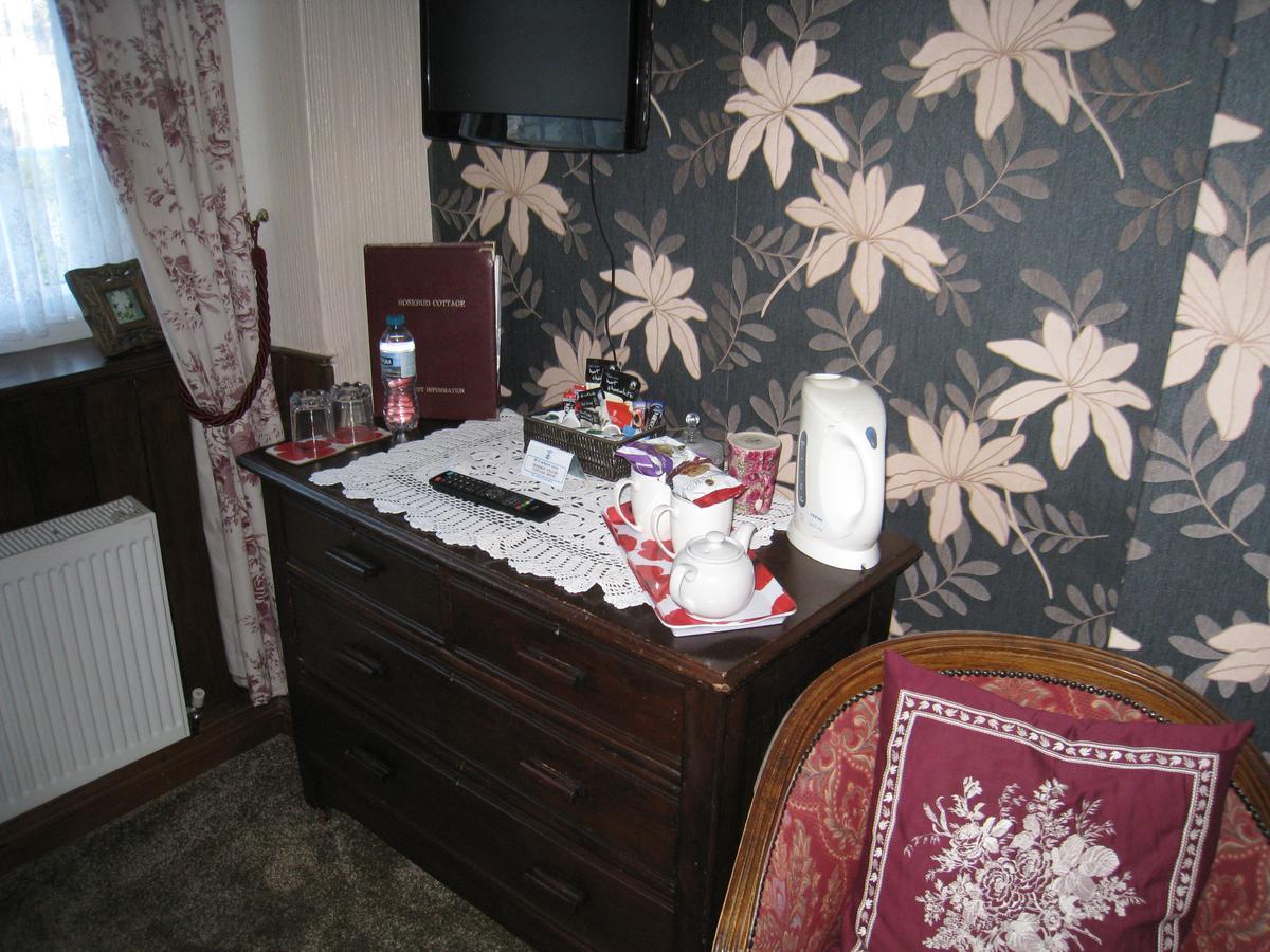 Rosebud Cottage Guest House Haworth Bagian luar foto